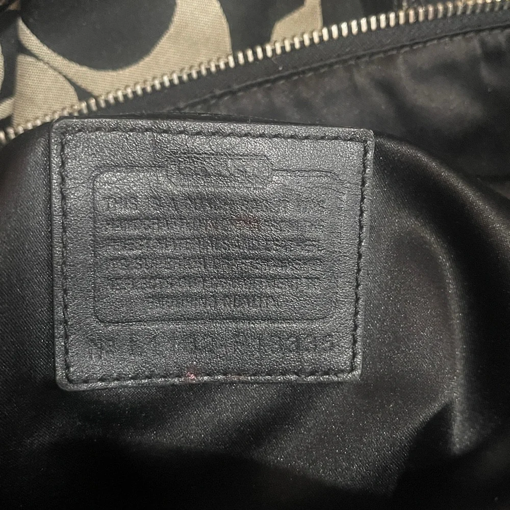 Coach Signature Black and Cream Tote - Picture 4 of 11